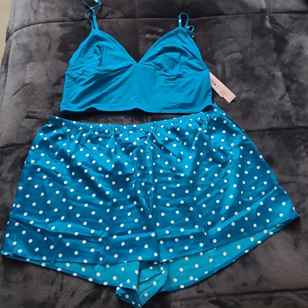 Victoria Secret sleepwear
